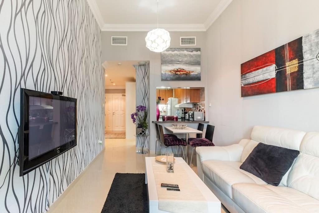 Appartement Near & Metro