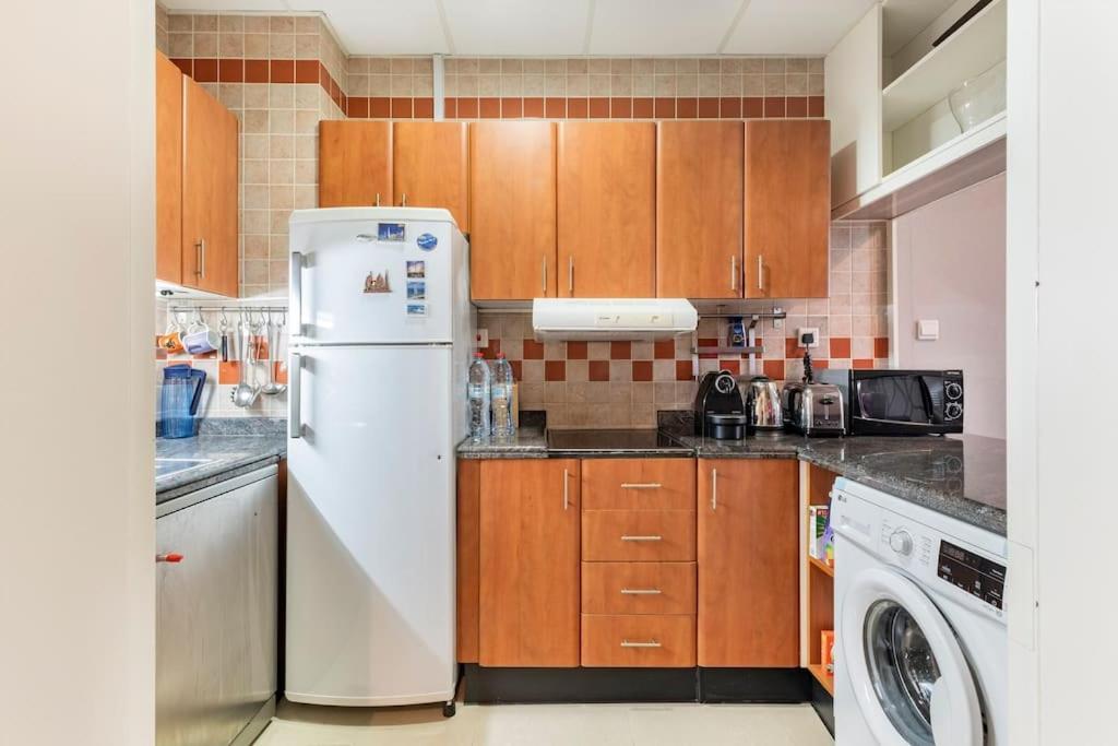 Appartement Near & Metro Dubaï