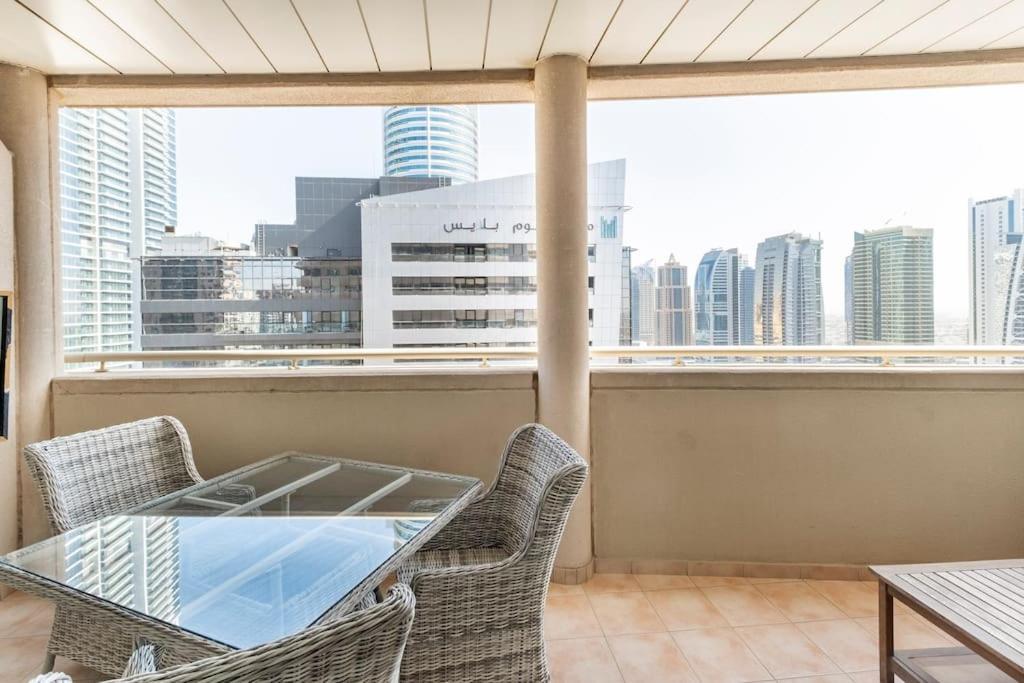 Appartement Near & Metro Dubaï